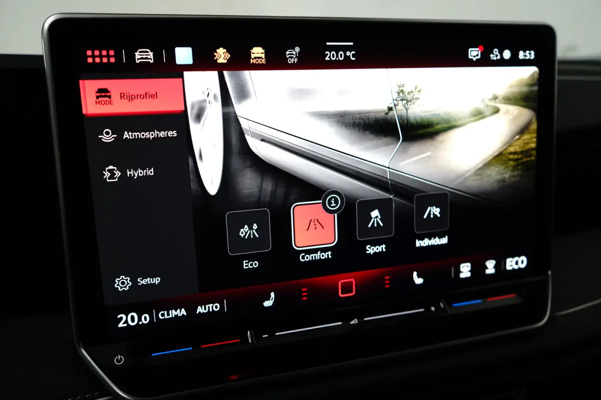 1.5 TSI eHybrid 204 pk Elegance | Wegklapbare Trekhaak | Achteruitrijcamera | Cruise control adaptief |