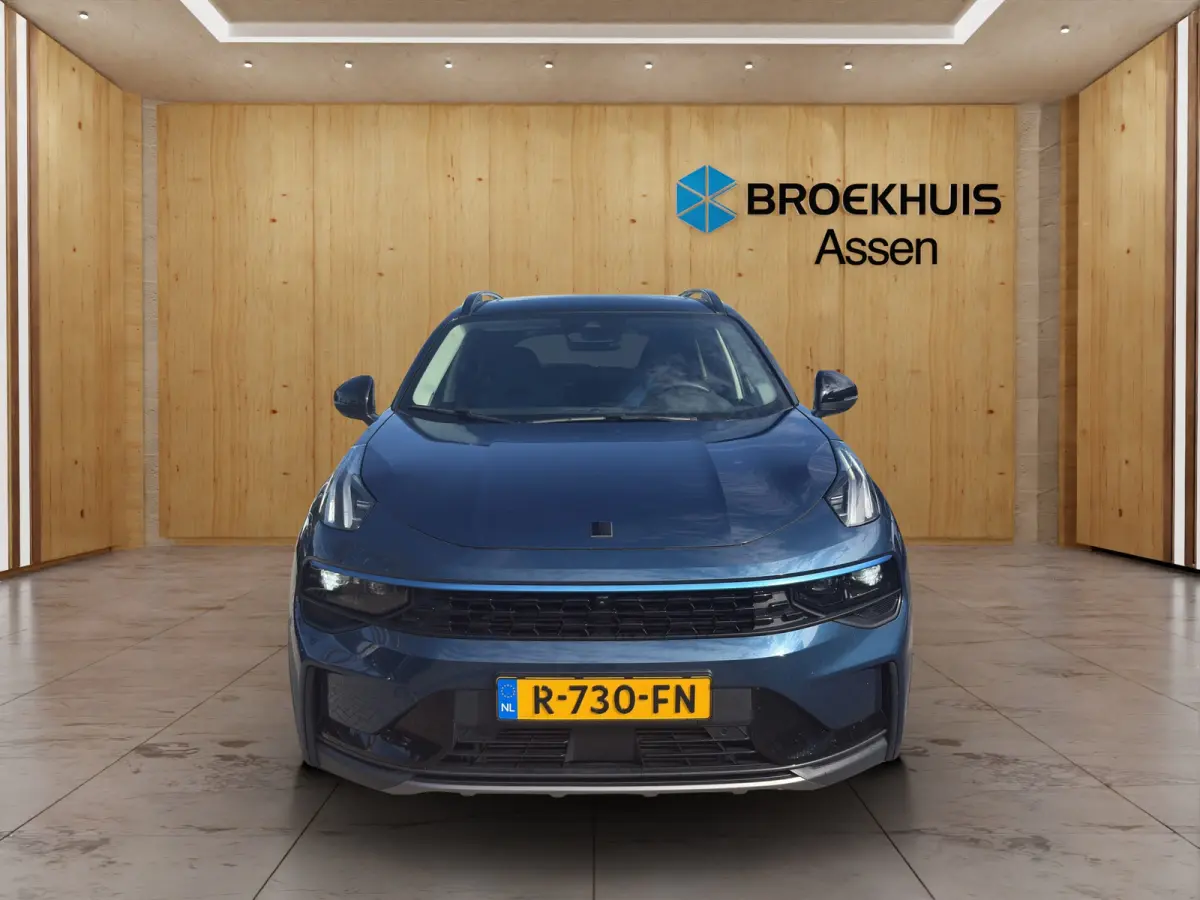1.5 | BLIS | Panoramadak | Verwarmde Voorstoelen | 360 Camera | Keyless Start / Entry |