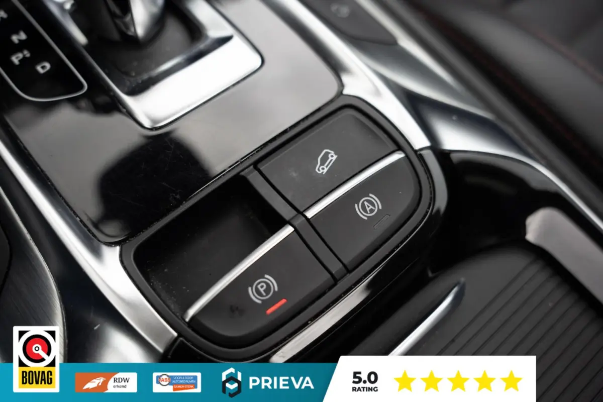 - 1.5 TGDI PHEV 258pk Luxury | Leder | Panoramadak | 360 camera