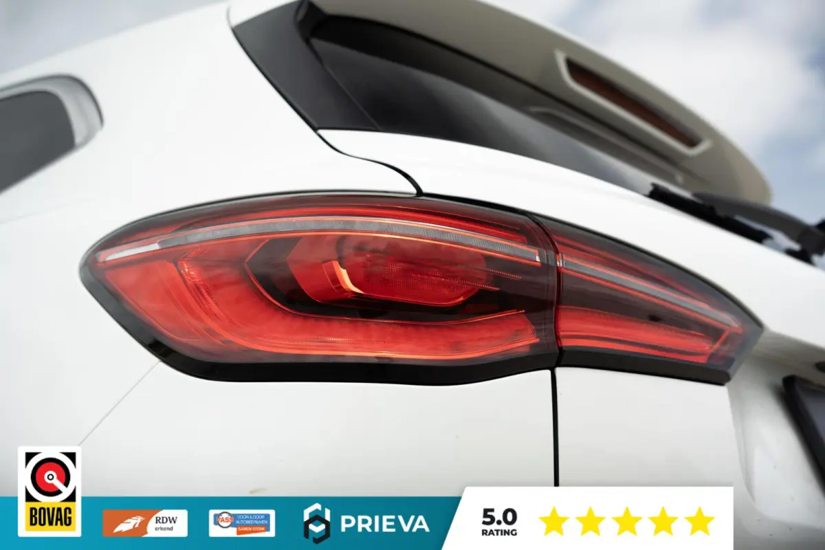 - 1.5 TGDI PHEV 258pk Luxury | Leder | Panoramadak | 360 camera