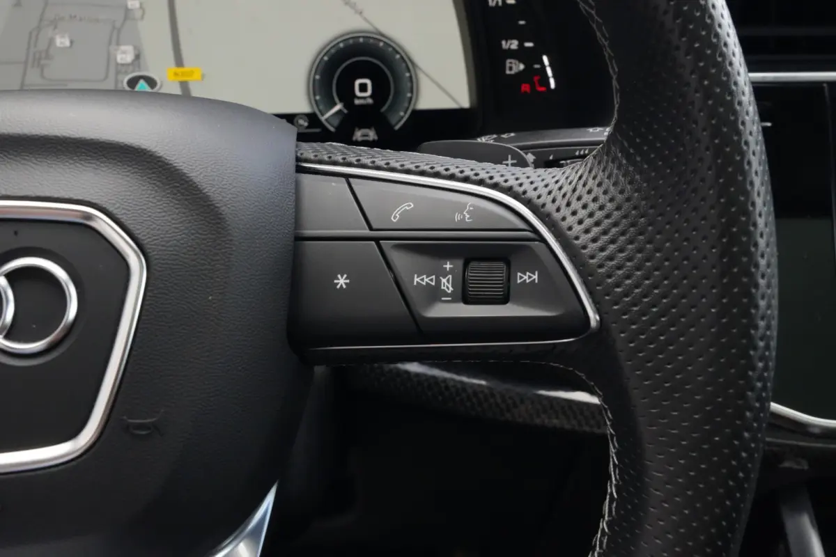 60 TFSI e Quattro Pro Line S Competition | 489 PK | PHEV | Audi Exclusive | Pano | 360° Camera | Trekhaak Audi Q7 60 TFSI e quattro Pro Line S Competition 489 PK Plug-in Hybrid met 3.0 V6 b