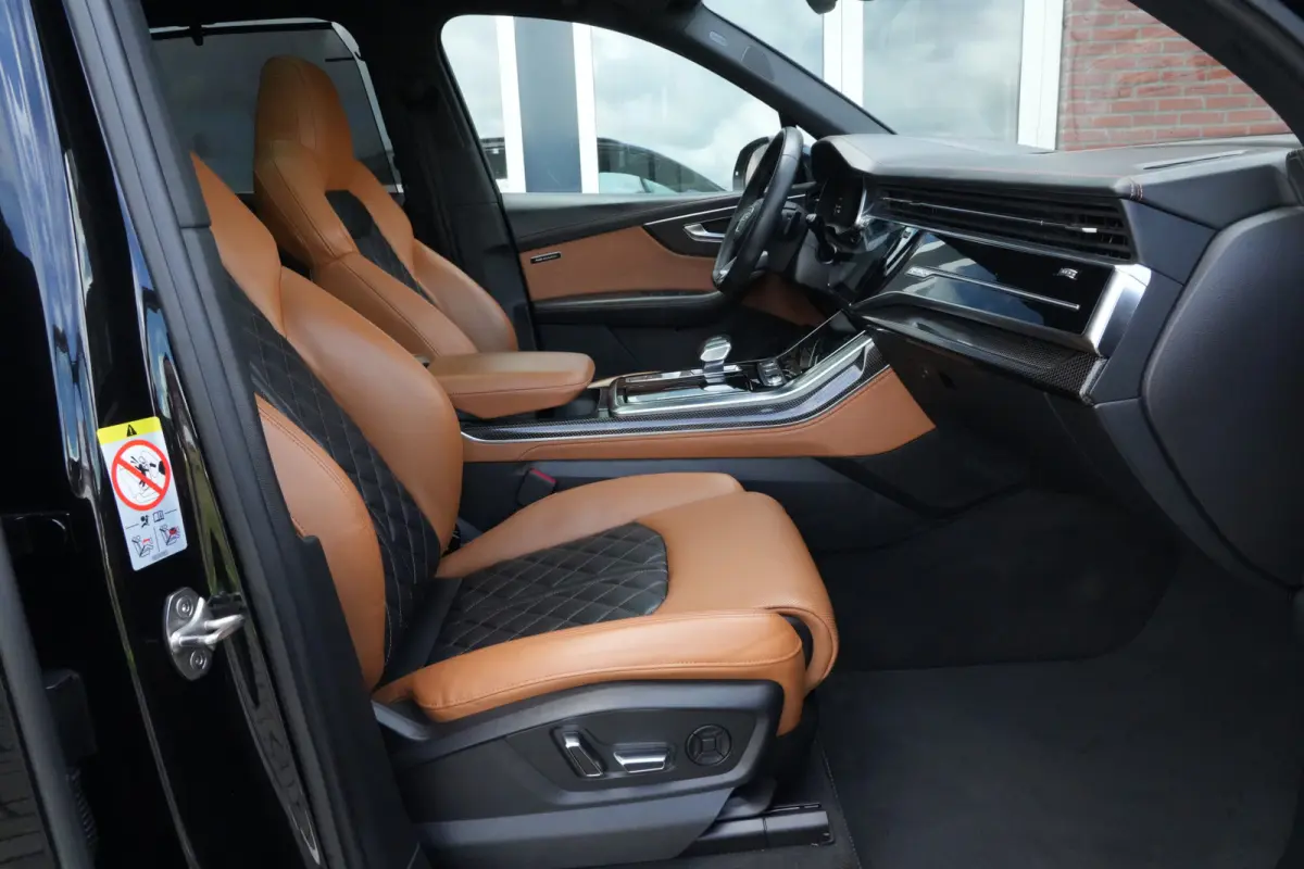 60 TFSI e Quattro Pro Line S Competition | 489 PK | PHEV | Audi Exclusive | Pano | 360° Camera | Trekhaak Audi Q7 60 TFSI e quattro Pro Line S Competition 489 PK Plug-in Hybrid met 3.0 V6 b