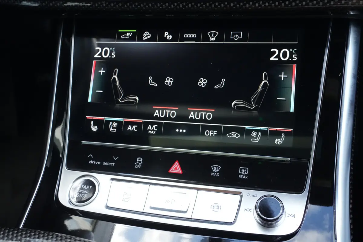 60 TFSI e Quattro Pro Line S Competition | 489 PK | PHEV | Audi Exclusive | Pano | 360° Camera | Trekhaak Audi Q7 60 TFSI e quattro Pro Line S Competition 489 PK Plug-in Hybrid met 3.0 V6 b