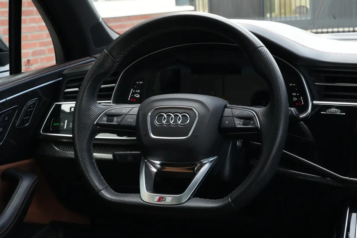 60 TFSI e Quattro Pro Line S Competition | 489 PK | PHEV | Audi Exclusive | Pano | 360° Camera | Trekhaak Audi Q7 60 TFSI e quattro Pro Line S Competition 489 PK Plug-in Hybrid met 3.0 V6 b