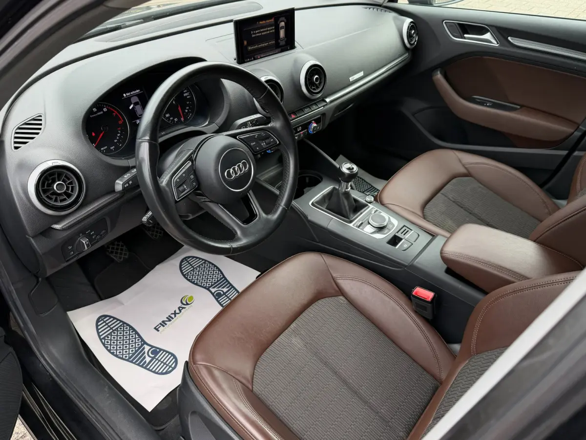 1.0 TFSI Design Pro Line Plus