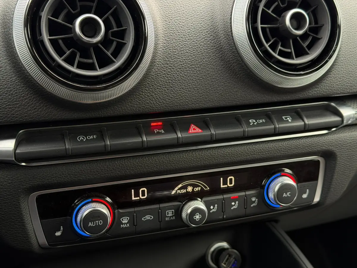 1.0 TFSI Design Pro Line Plus