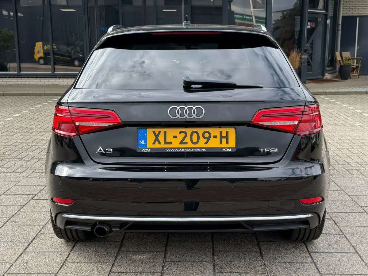 1.0 TFSI Design Pro Line Plus