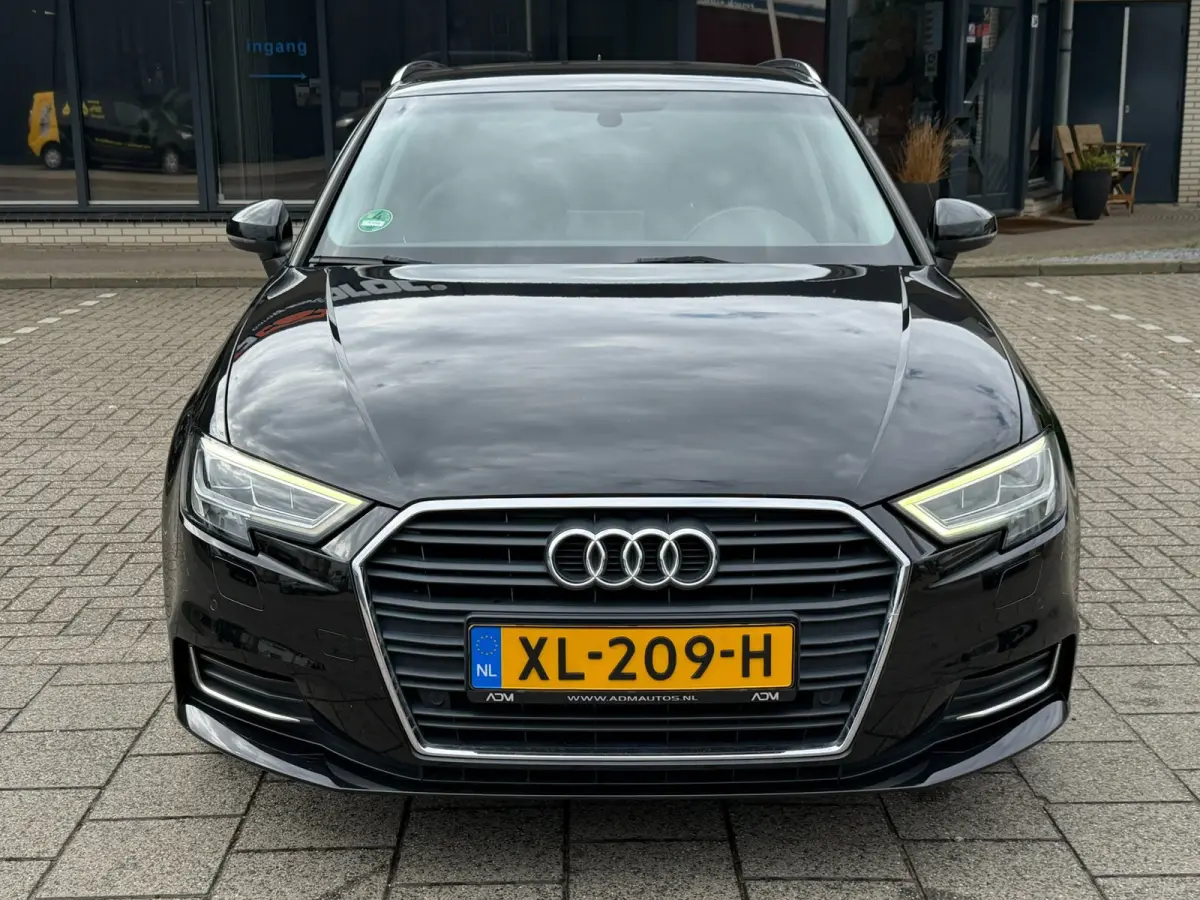 1.0 TFSI Design Pro Line Plus