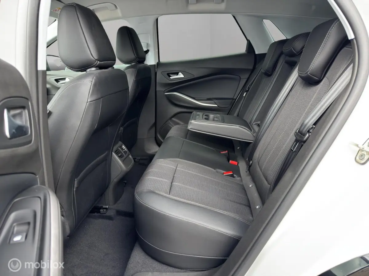1.6 Turbo Plug-In Hybrid GS All in prijs.