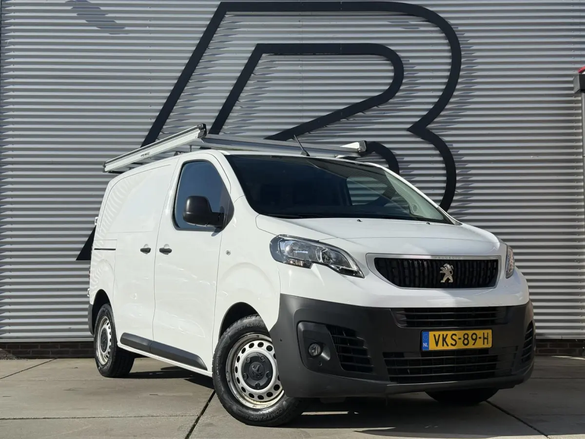 2.0 BlueHDI 120 Compact Premium 1e Eigenaar|Camera|Carplay|Trekhaak|Imperiaal|Cruise|Airco|N.A.P|Nieuwe APK bij aflevering