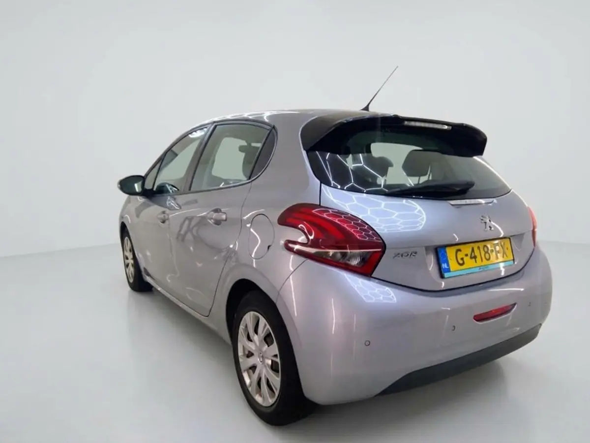 1.2 PureTech Blue Lease Active 83PK, RIJKLAAR | AIRCO | 5DRS | CRUISE CONTROLE | NAVIGATIE