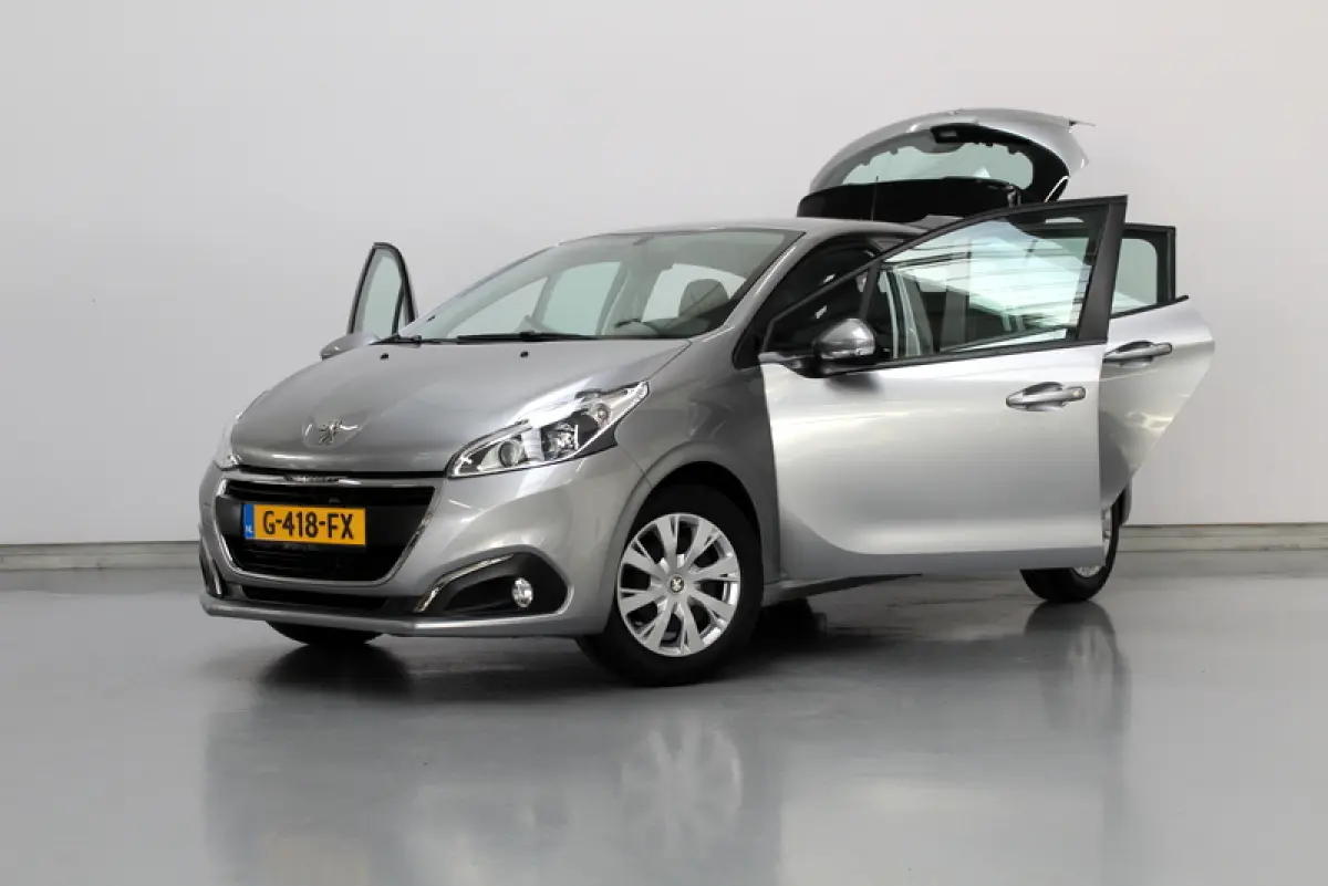 1.2 PureTech Blue Lease Active 83PK, RIJKLAAR | AIRCO | 5DRS | CRUISE CONTROLE | NAVIGATIE