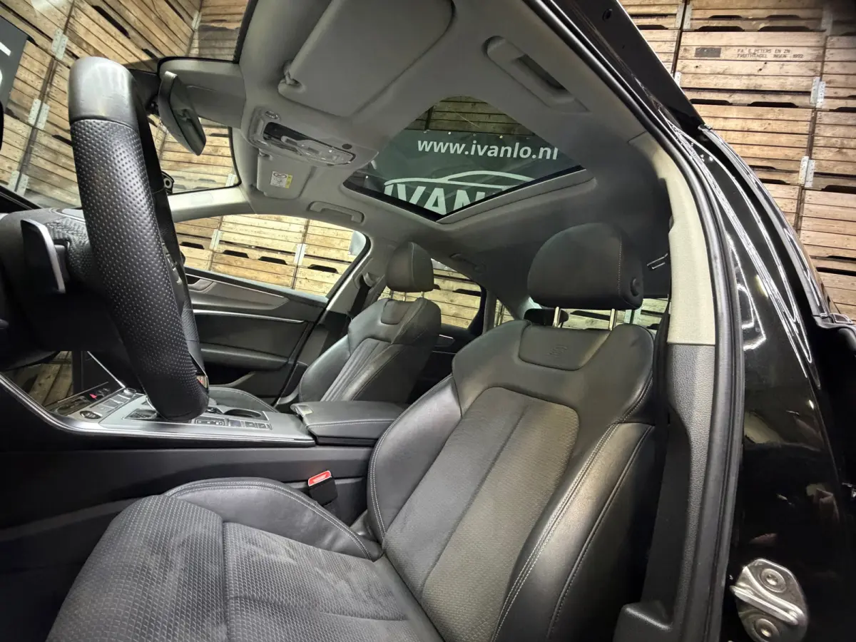 55 TFSI e quattro Pro Line S Competition Black Optiek Pano Trekhaak Memory 21"LM
