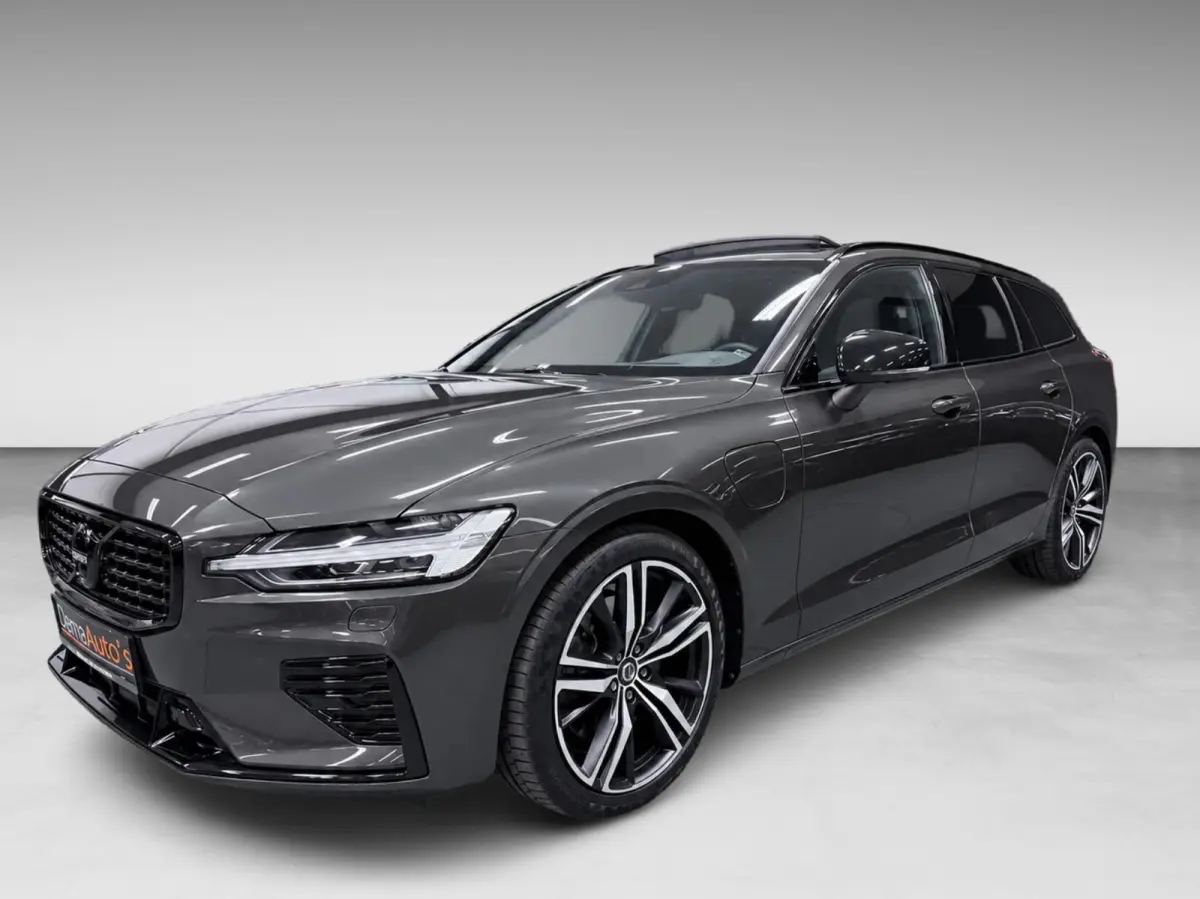 2.0 T8 Recharge AWD R-Design PANO/MASSAGE+M-LEDER/B&W/360CAM/NAVI/H-UP///