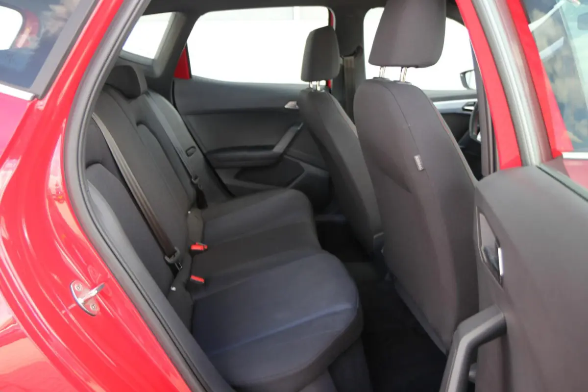 1.0 TSI 115pk FR | Navigatie | Clima | Parkeersensoren Achter