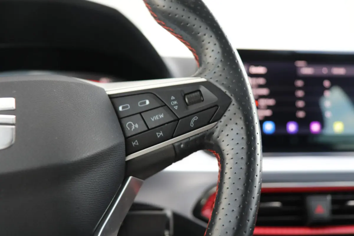 1.0 TSI 115pk FR | Navigatie | Clima | Parkeersensoren Achter