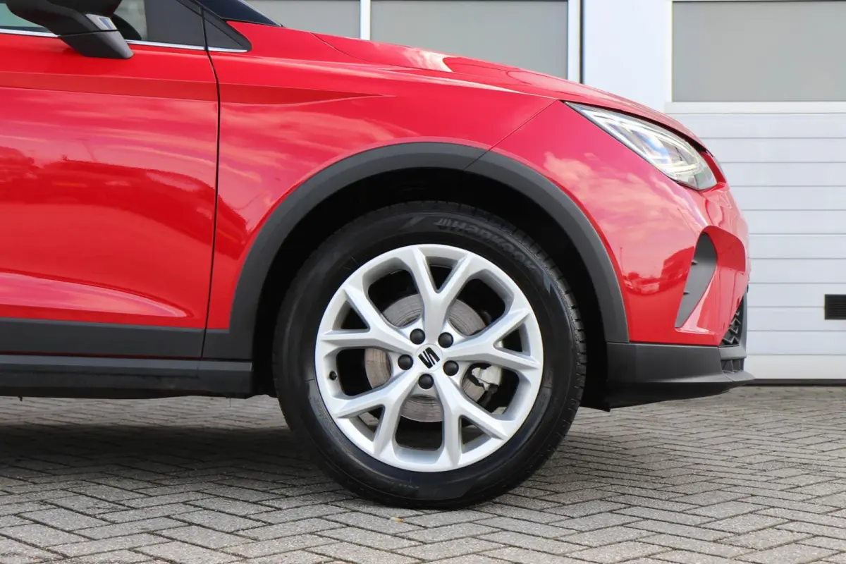 1.0 TSI 115pk FR | Navigatie | Clima | Parkeersensoren Achter