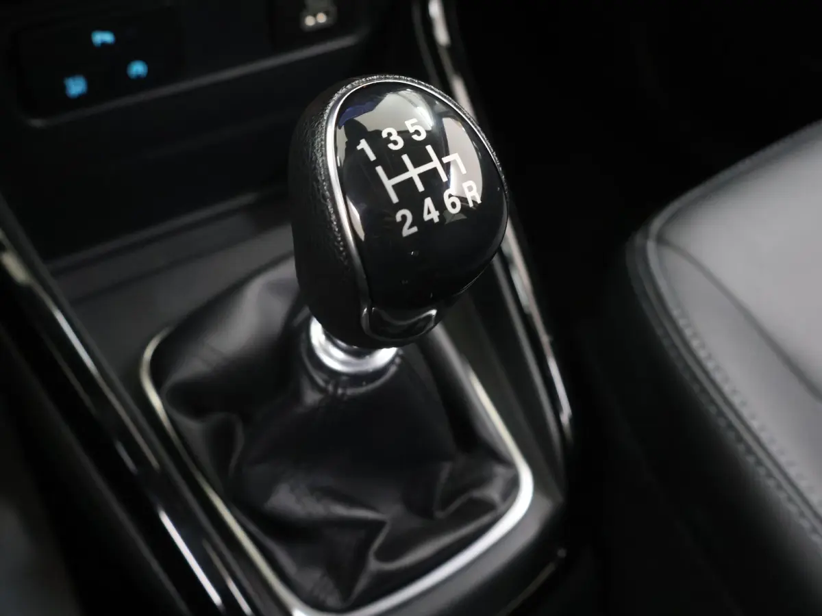 1.0 EcoBoost Active | Navigatie | Lederen Interieur | Camera | DAB | Stoel en stuurverwarming | Cruise Control | Climate Control | B&o Audio | BLIS |