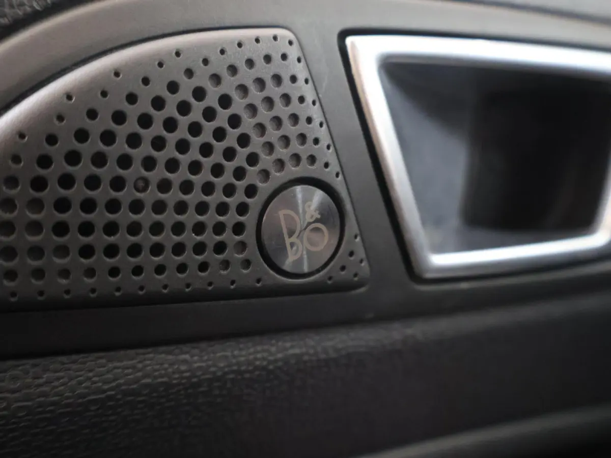 1.0 EcoBoost Active | Navigatie | Lederen Interieur | Camera | DAB | Stoel en stuurverwarming | Cruise Control | Climate Control | B&o Audio | BLIS |