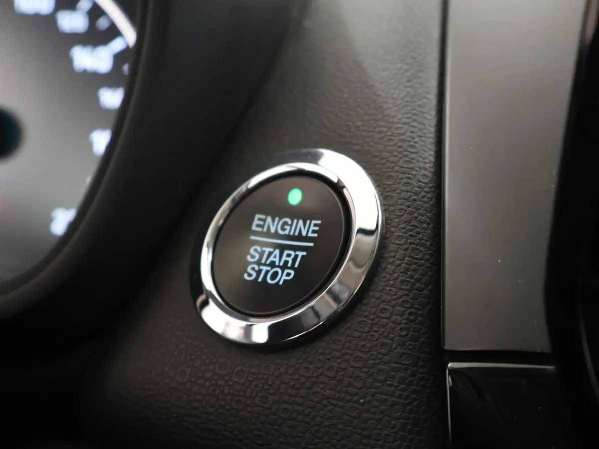 1.0 EcoBoost Active | Navigatie | Lederen Interieur | Camera | DAB | Stoel en stuurverwarming | Cruise Control | Climate Control | B&o Audio | BLIS |
