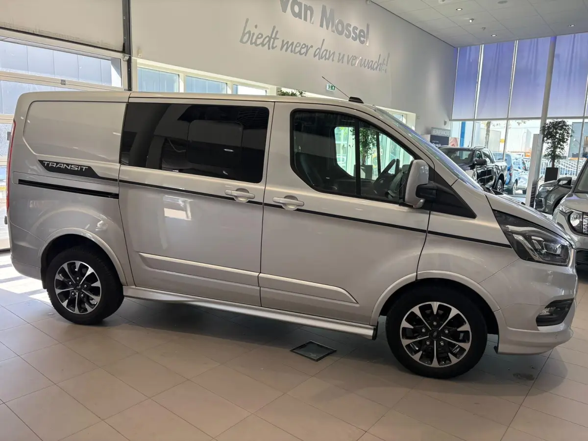 320 2.0 TDCI L1H1 Sport DC ADAPTIVE CRUISE | TREKHAAK | DODEHOEK HERKENING | ELEKTRISCHE BESTUURDERS STOEL | STOEL - STUUR - VOORRUIT VERWARMING | CAMERA