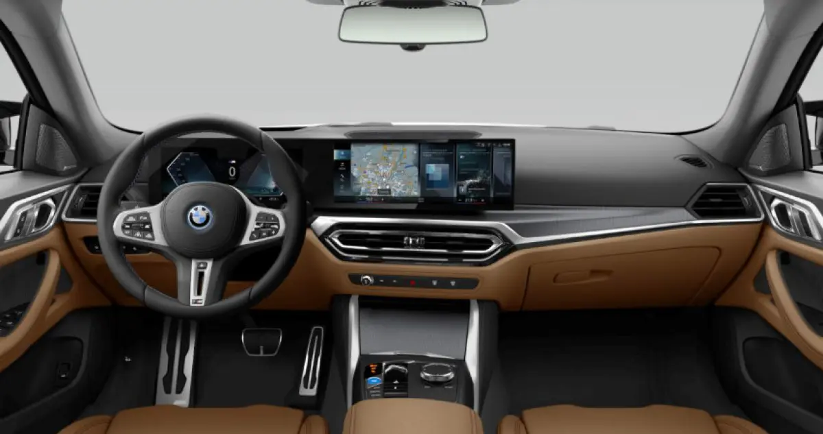 M50 High Executive 84 kWh Panoramadak - Driving Assistant Professional - Harman Kardon - Stuurwielrand verwarmd - Elektrisch verwarmde/verstelbare stoelen - Parking Assistant Plus - Getinte 