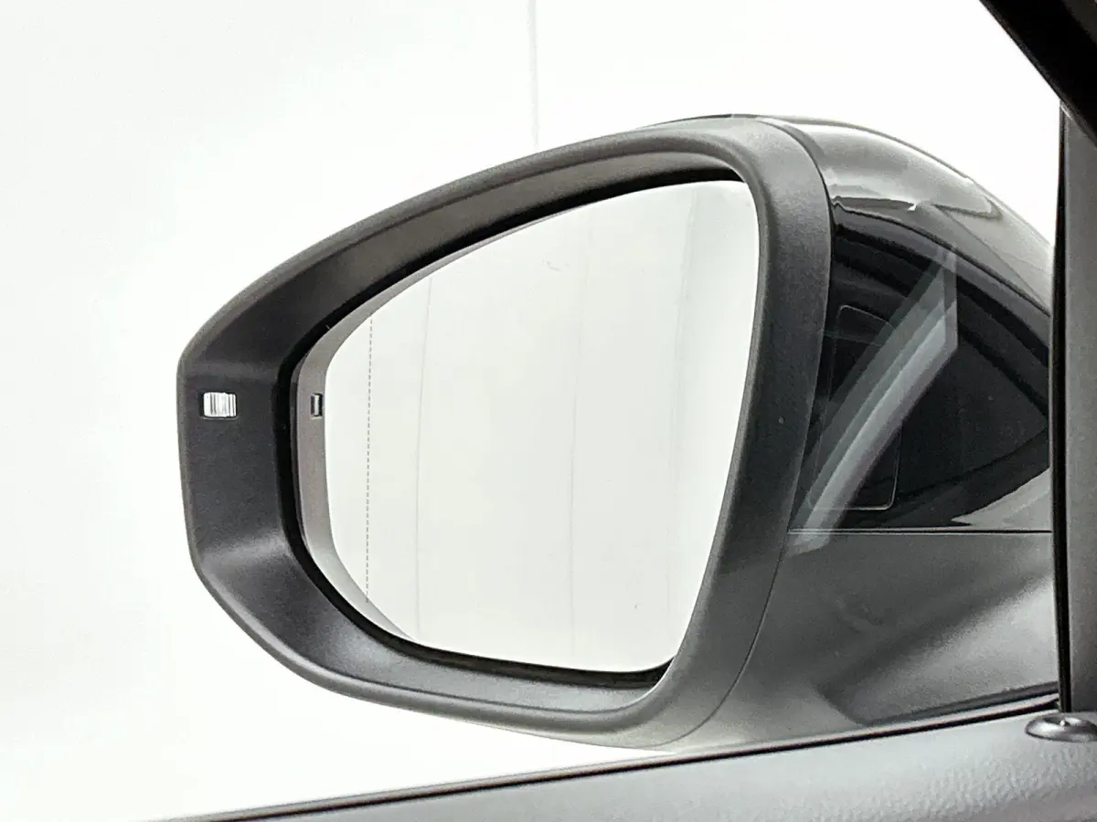 1.5 eTsi Limited Edition 116 PK | Automaat | Camera | Adaptive Cruise Control | Side Assist | Keyless Start | Parkeersensoren | LED | Apple Carplay | Android Auto | Digital Cockpit |