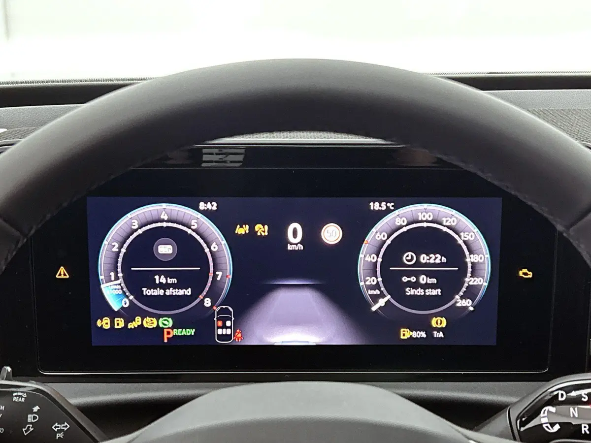 1.5 eTsi Limited Edition 116 PK | Automaat | Camera | Adaptive Cruise Control | Side Assist | Keyless Start | Parkeersensoren | LED | Apple Carplay | Android Auto | Digital Cockpit |