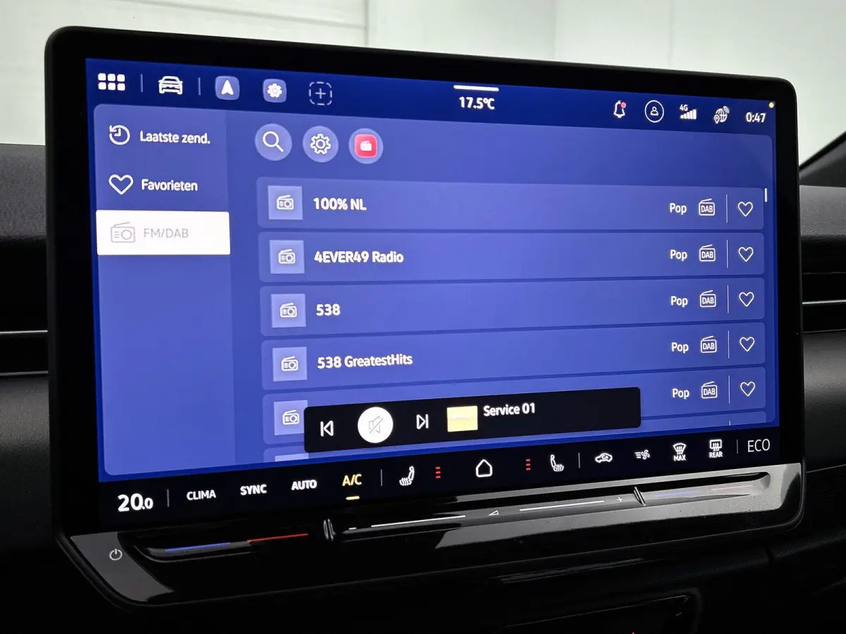 Limited Edition 77 kWh | Trekhaak inklapbaar | Apple CarPlay en Android Auto | head-updisplay | Adaptive Cruise Control | Voorstoelen verwarmbaar | Automatische airconditioning | Parkeercame