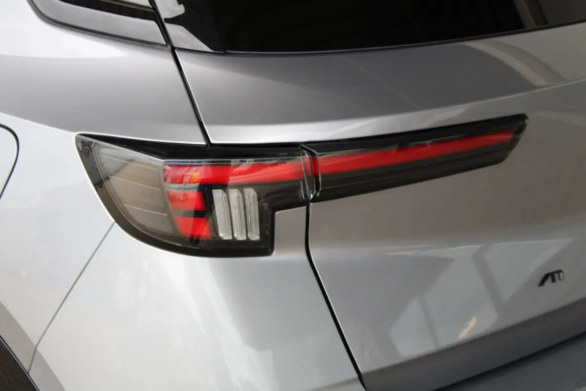 1.2 Turbo Hybrid GS | LED Matrix | Navigatie | Achteruitrijcamera | Stuurverwarming | Climate control |