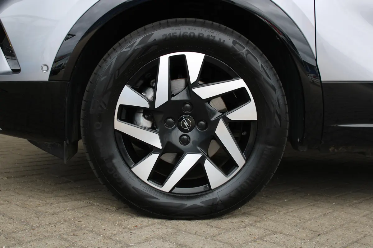 1.2 Turbo Hybrid GS | LED Matrix | Navigatie | Achteruitrijcamera | Stuurverwarming | Climate control |