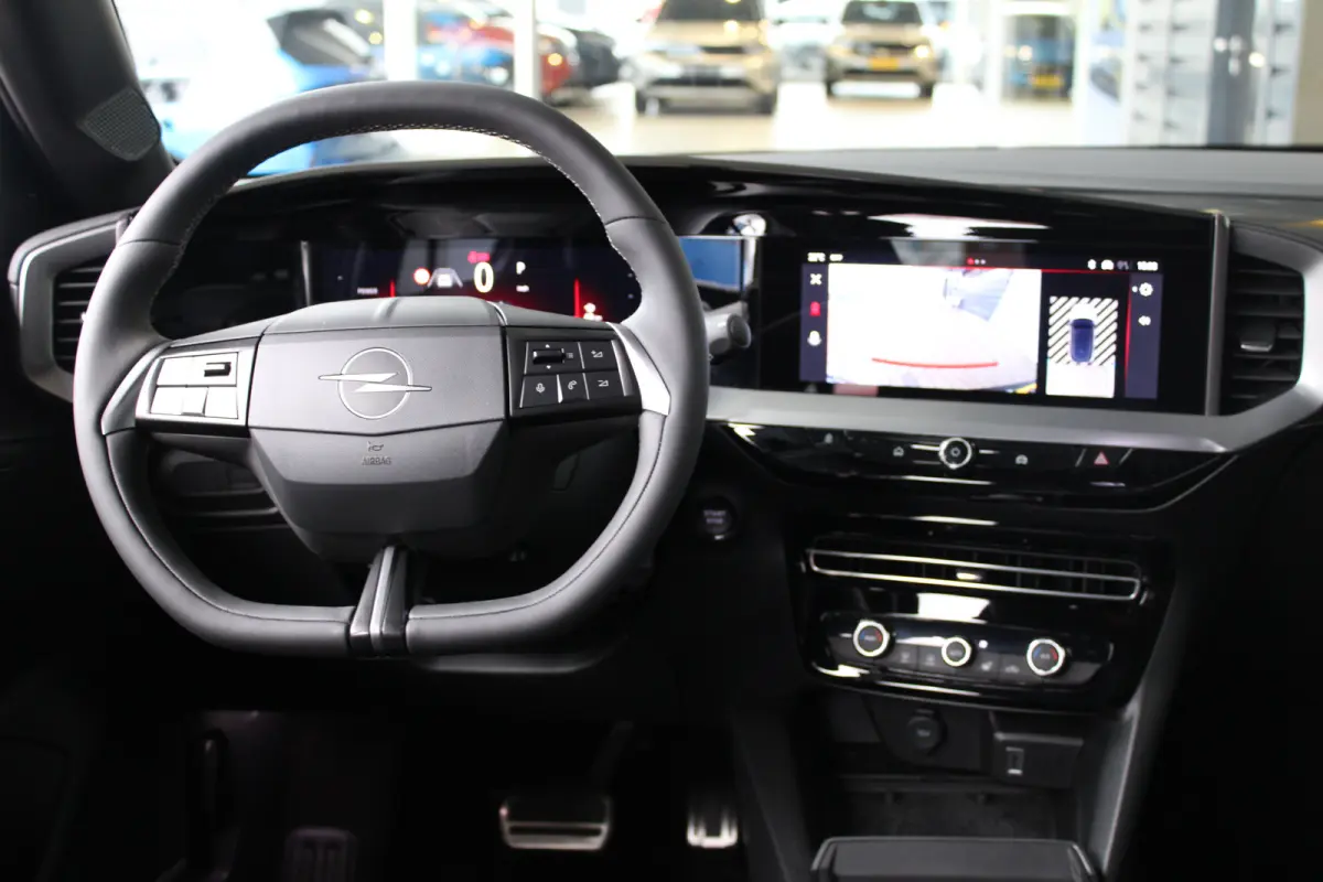 1.2 Turbo Hybrid GS | LED Matrix | Navigatie | Achteruitrijcamera | Stuurverwarming | Climate control |
