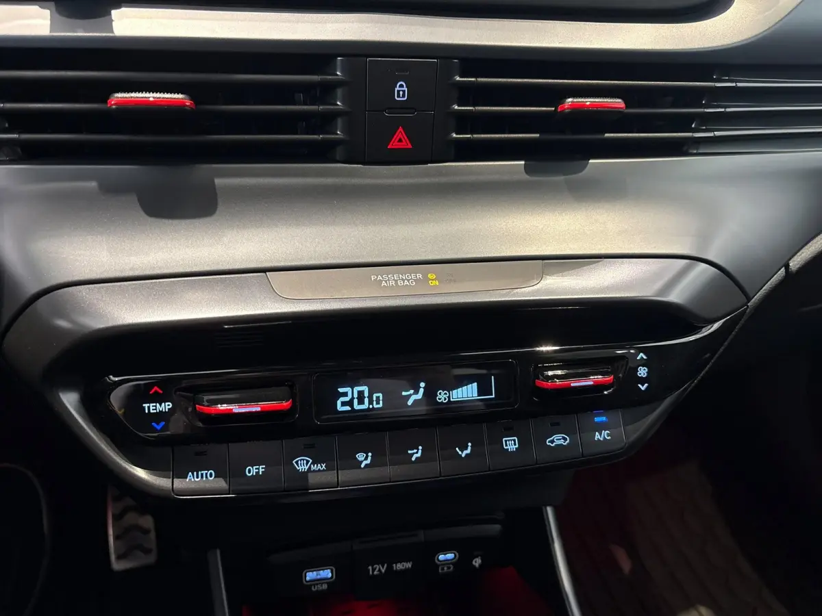 1.0 T-GDI Premium