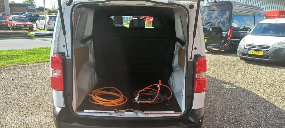 Electric Navigator Extra Range L3 DC 75 kWh/DC/6PERSOONS