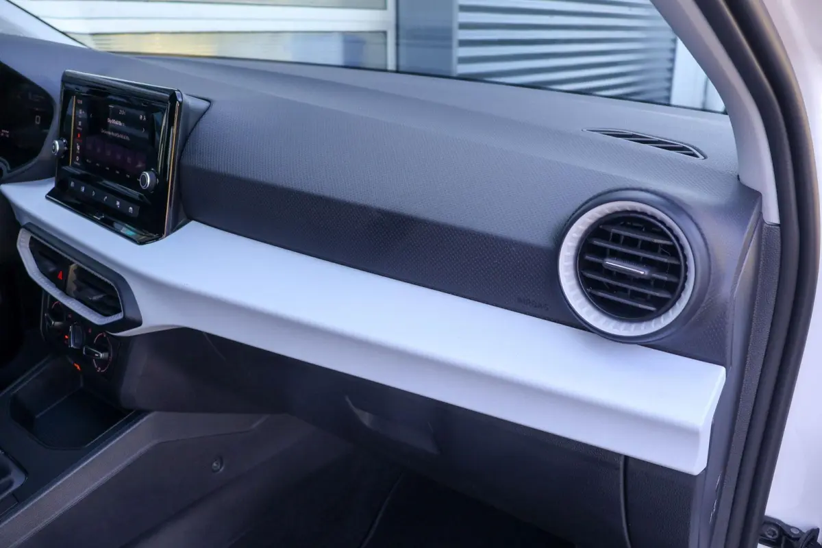 1.0 EcoTSI 95pk Style | Airco | Apple CarPlay/ Android Auto | Parkeersensoren Achter | Cruise Control | DAB