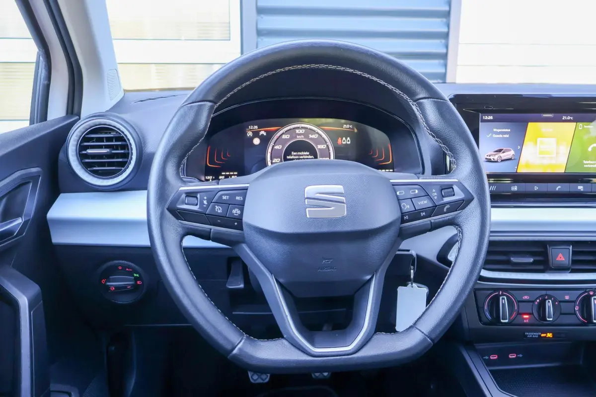 1.0 EcoTSI 95pk Style | Airco | Apple CarPlay/ Android Auto | Parkeersensoren Achter | Cruise Control | DAB