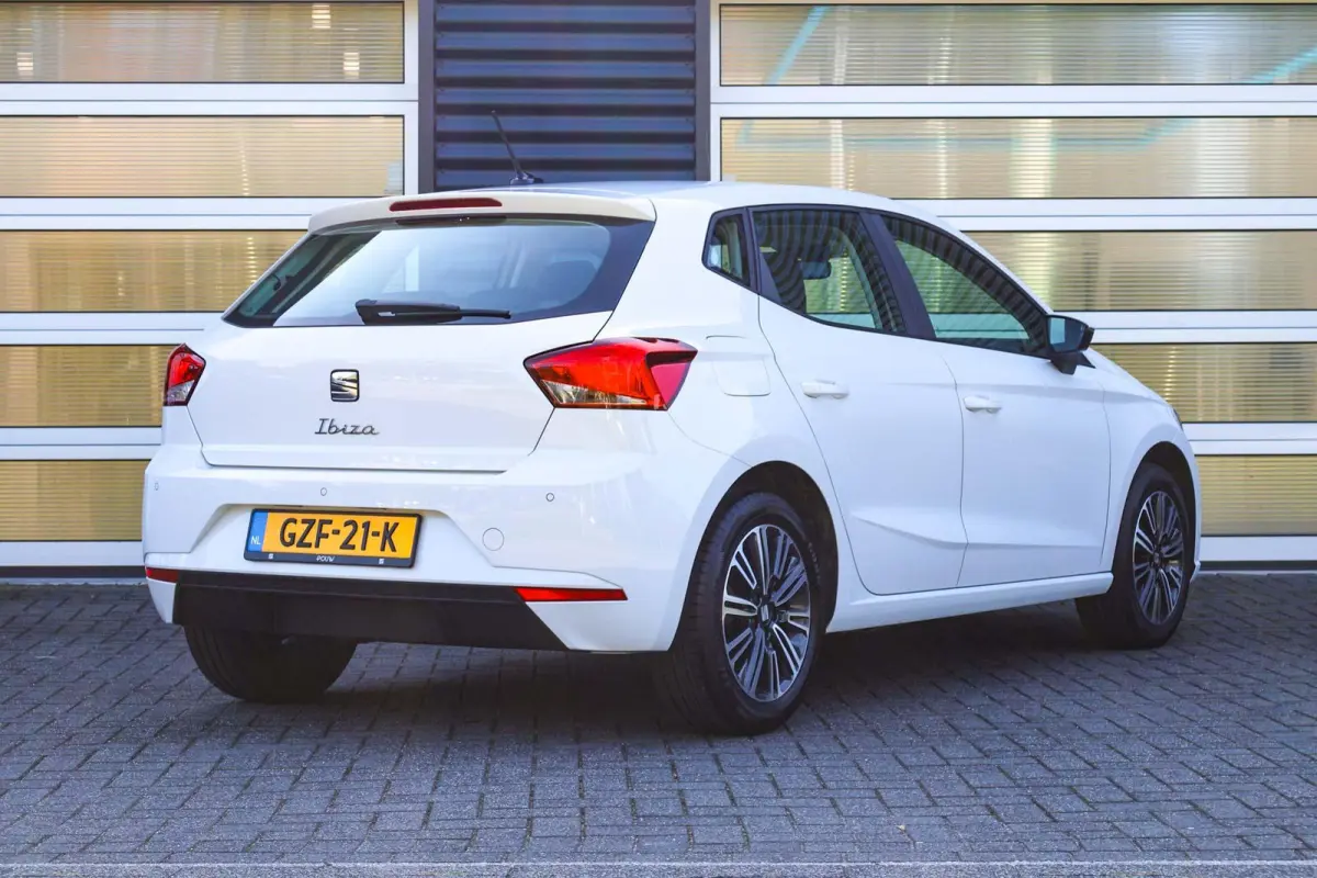 1.0 EcoTSI 95pk Style | Airco | Apple CarPlay/ Android Auto | Parkeersensoren Achter | Cruise Control | DAB