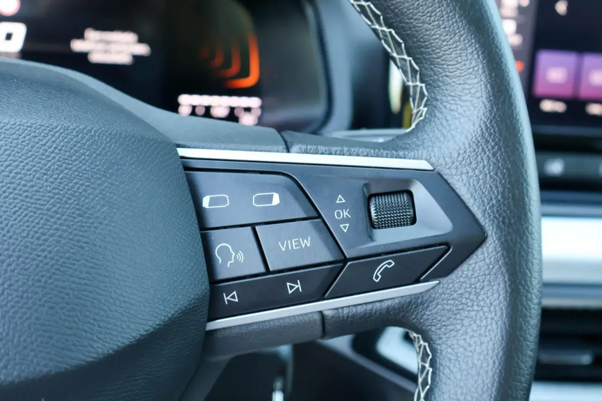 1.0 EcoTSI 95pk Style | Airco | Apple CarPlay/ Android Auto | Parkeersensoren Achter | Cruise Control | DAB
