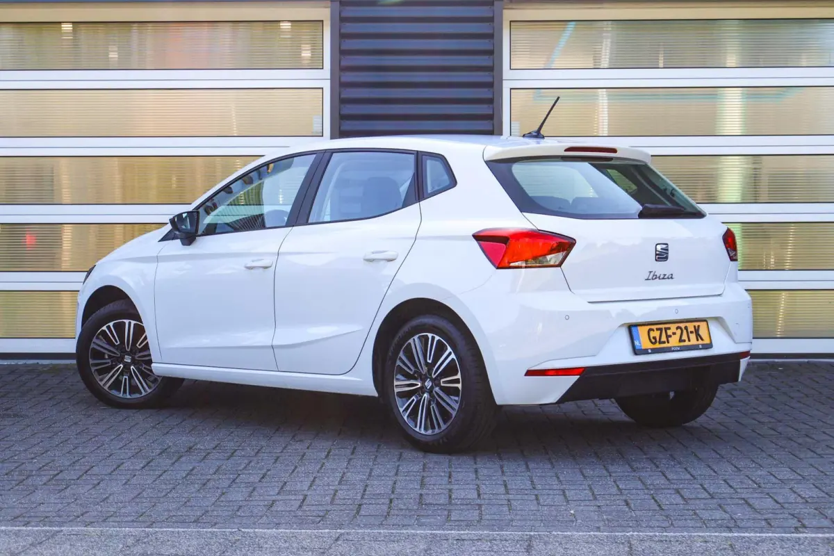 1.0 EcoTSI 95pk Style | Airco | Apple CarPlay/ Android Auto | Parkeersensoren Achter | Cruise Control | DAB