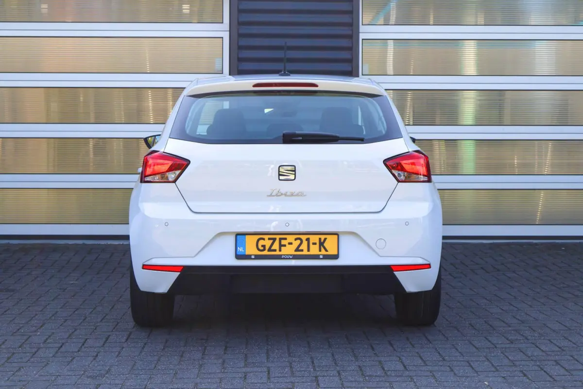 1.0 EcoTSI 95pk Style | Airco | Apple CarPlay/ Android Auto | Parkeersensoren Achter | Cruise Control | DAB