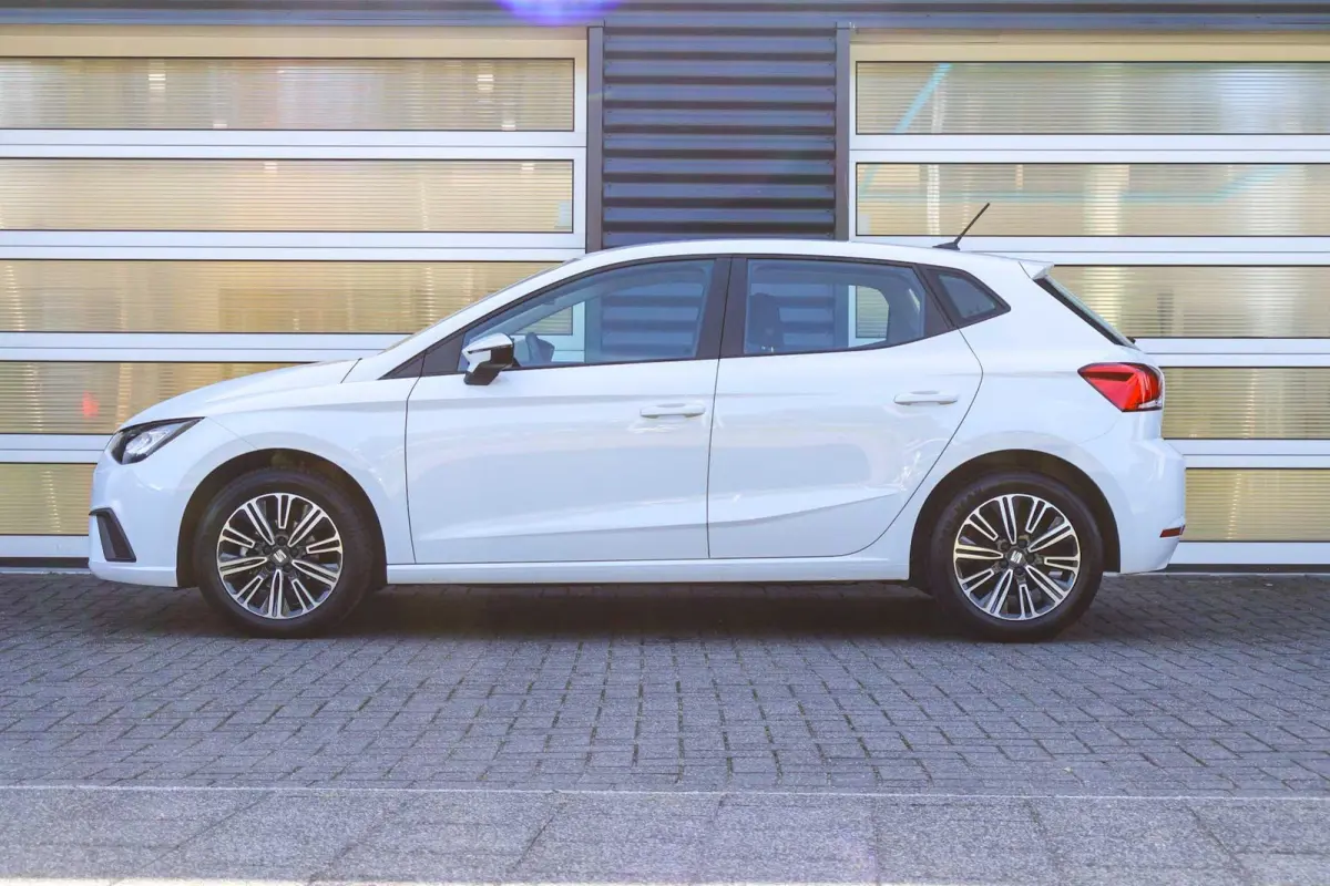 1.0 EcoTSI 95pk Style | Airco | Apple CarPlay/ Android Auto | Parkeersensoren Achter | Cruise Control | DAB