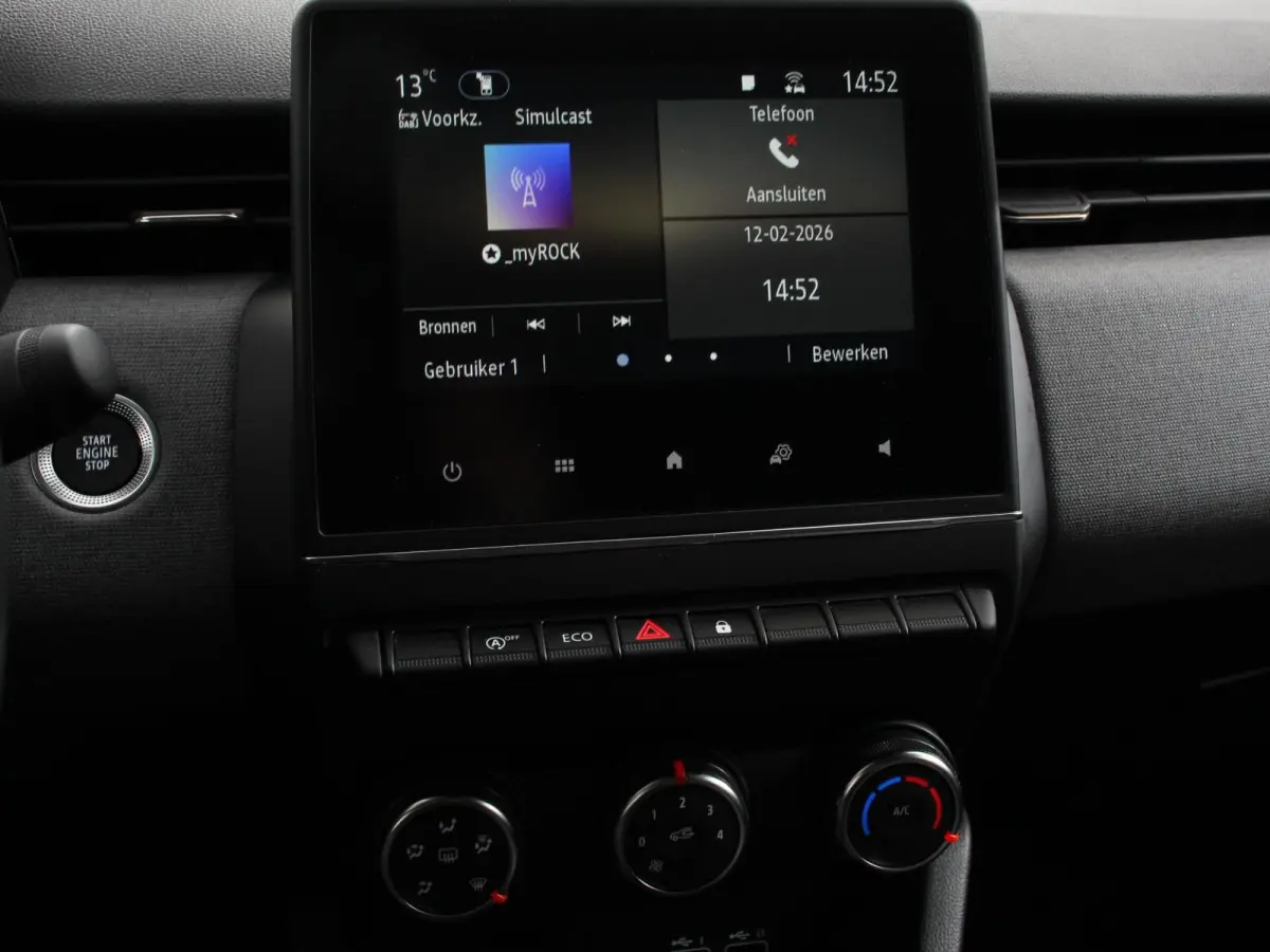 1.0 TCe 90 GPF Automaat evolution DEMO ! Navigatie Apple Carplay/Android Auto Airco Dab Led Parkeer sensoren