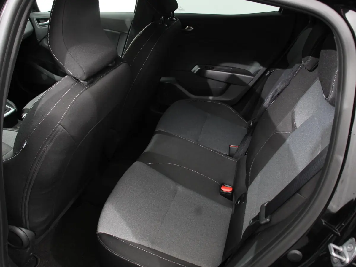 1.0 TCe 90 GPF Automaat evolution DEMO ! Navigatie Apple Carplay/Android Auto Airco Dab Led Parkeer sensoren