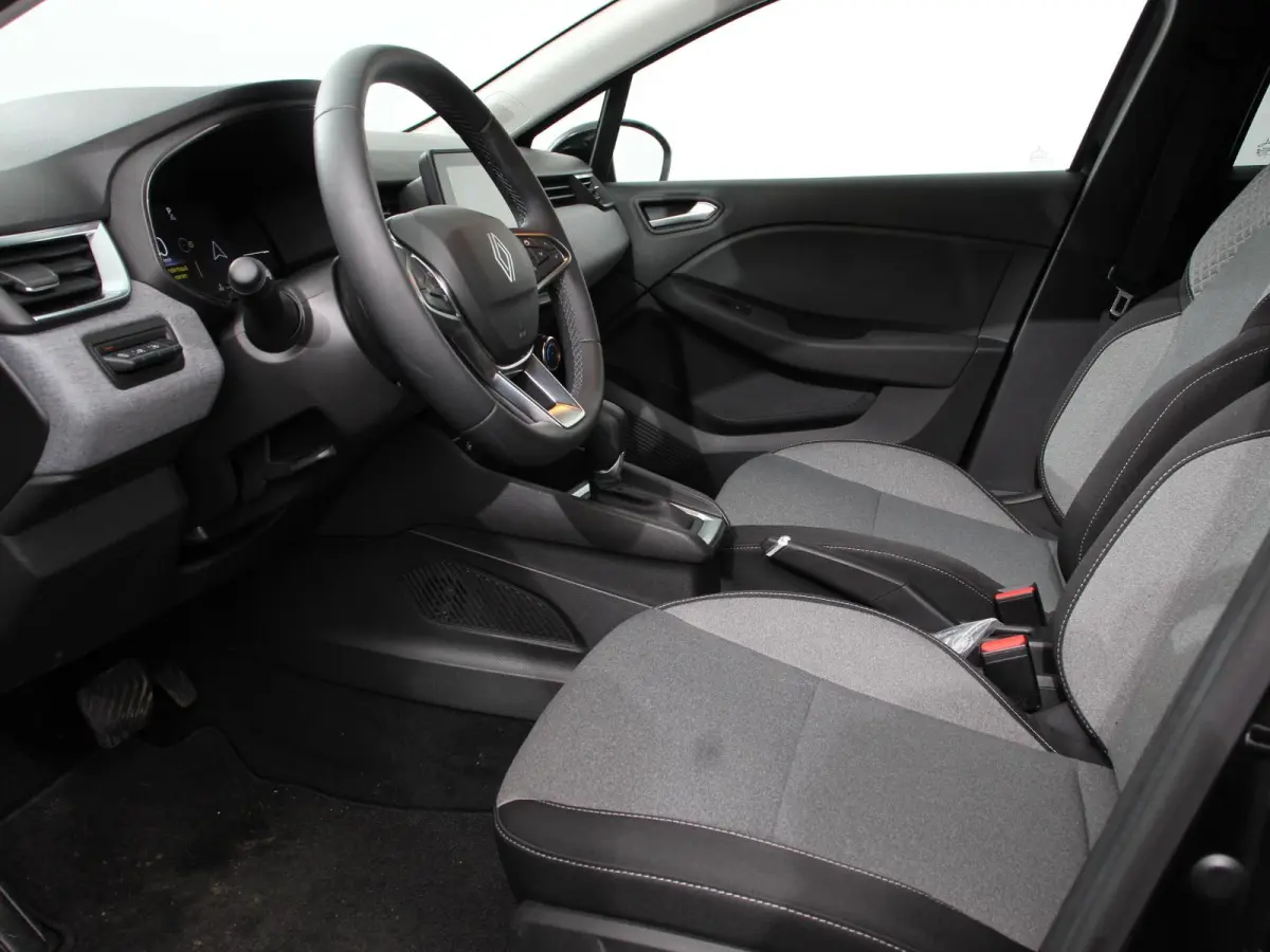 1.0 TCe 90 GPF Automaat evolution DEMO ! Navigatie Apple Carplay/Android Auto Airco Dab Led Parkeer sensoren