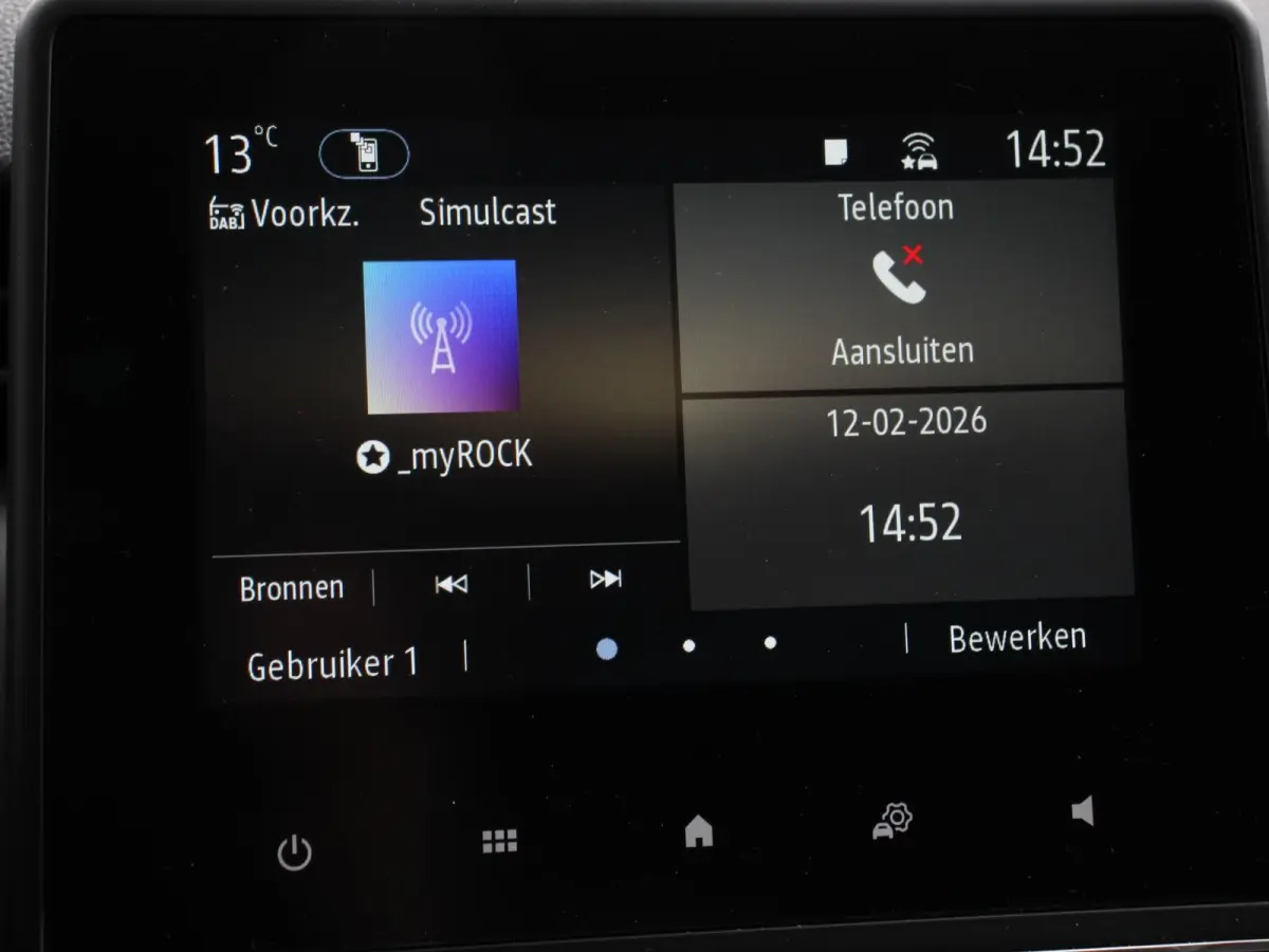 1.0 TCe 90 GPF Automaat evolution DEMO ! Navigatie Apple Carplay/Android Auto Airco Dab Led Parkeer sensoren