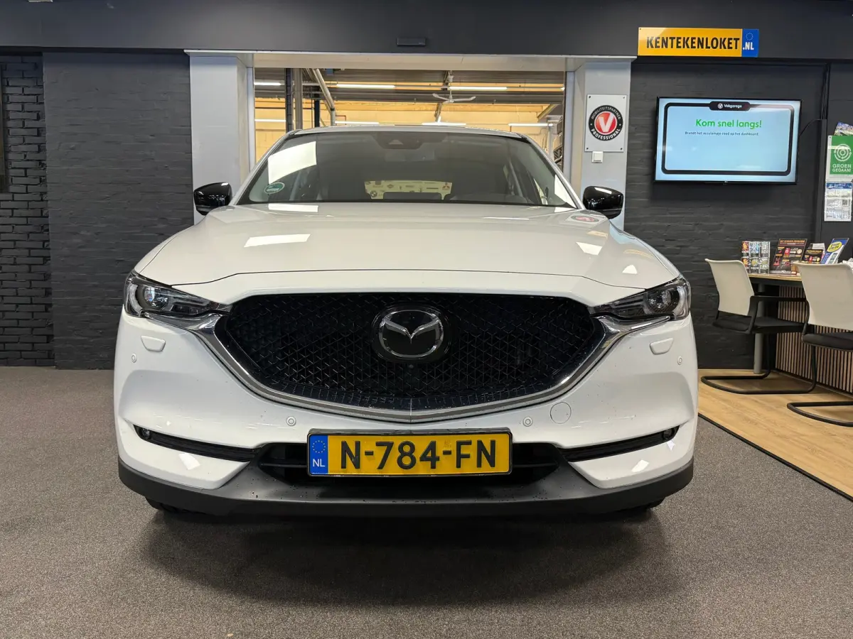 2.0 SkyActiv-G 165 Sportive / Leder / Bose / Trekhaak / stoelverw. / Camera