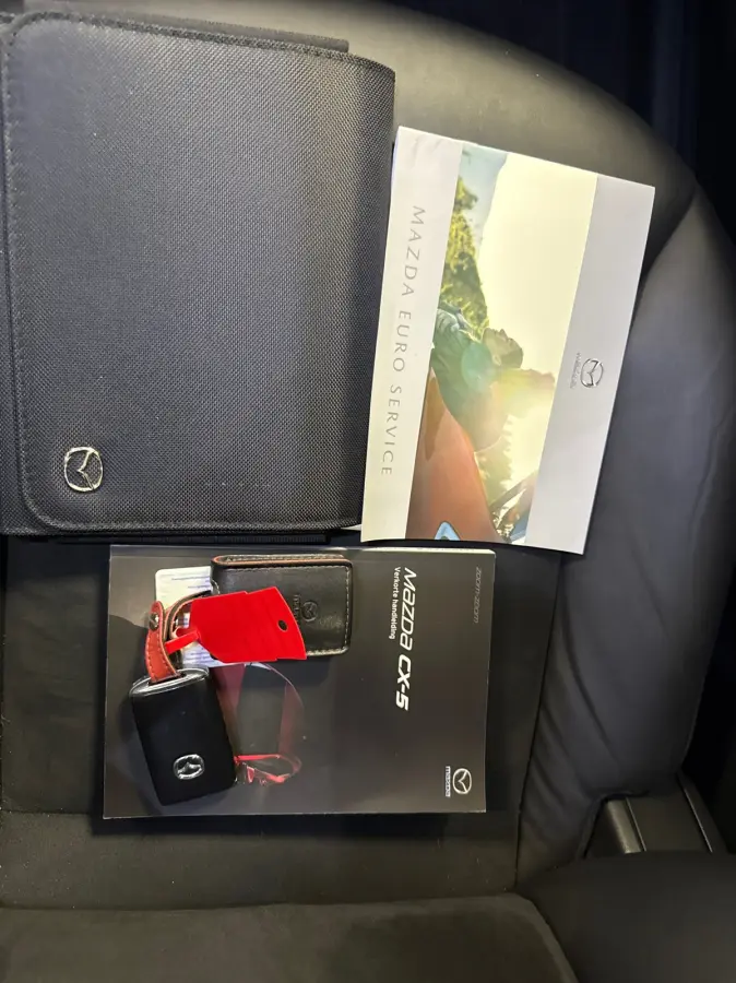 2.0 SkyActiv-G 165 Sportive / Leder / Bose / Trekhaak / stoelverw. / Camera