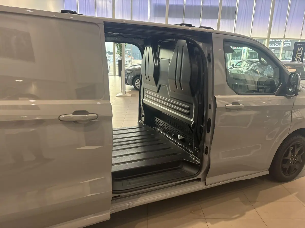 320 2.5 PHEV L2H1 Sport DUBBELE ZIJ-SCHUIFDEUR | 360 CAMERA | DODDE HOEK HERKENING | INKLAPBARE IMPERIAAL | APPLE CARPLAY | TREKHAAK