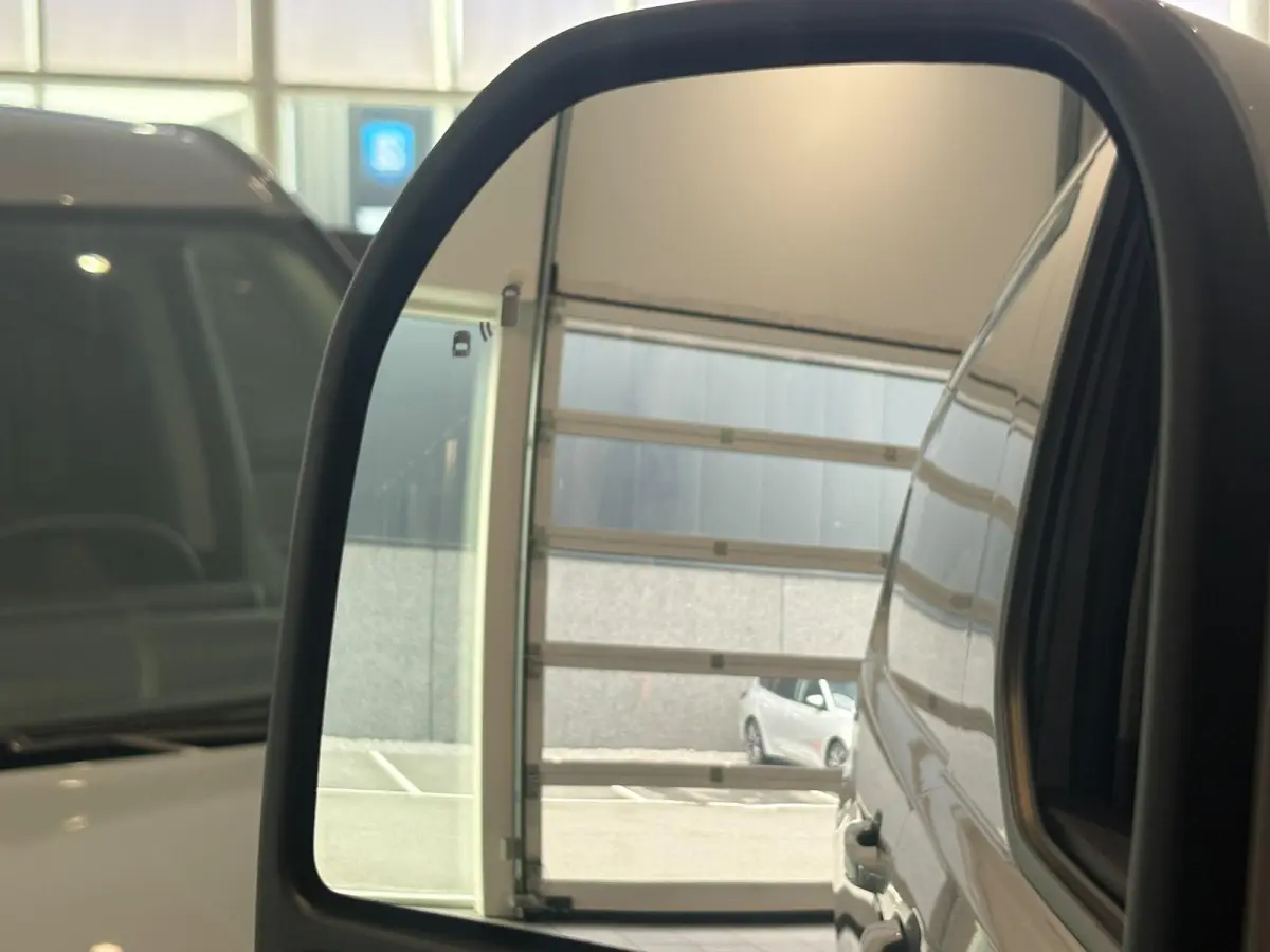 320 2.5 PHEV L2H1 Sport DUBBELE ZIJ-SCHUIFDEUR | 360 CAMERA | DODDE HOEK HERKENING | INKLAPBARE IMPERIAAL | APPLE CARPLAY | TREKHAAK