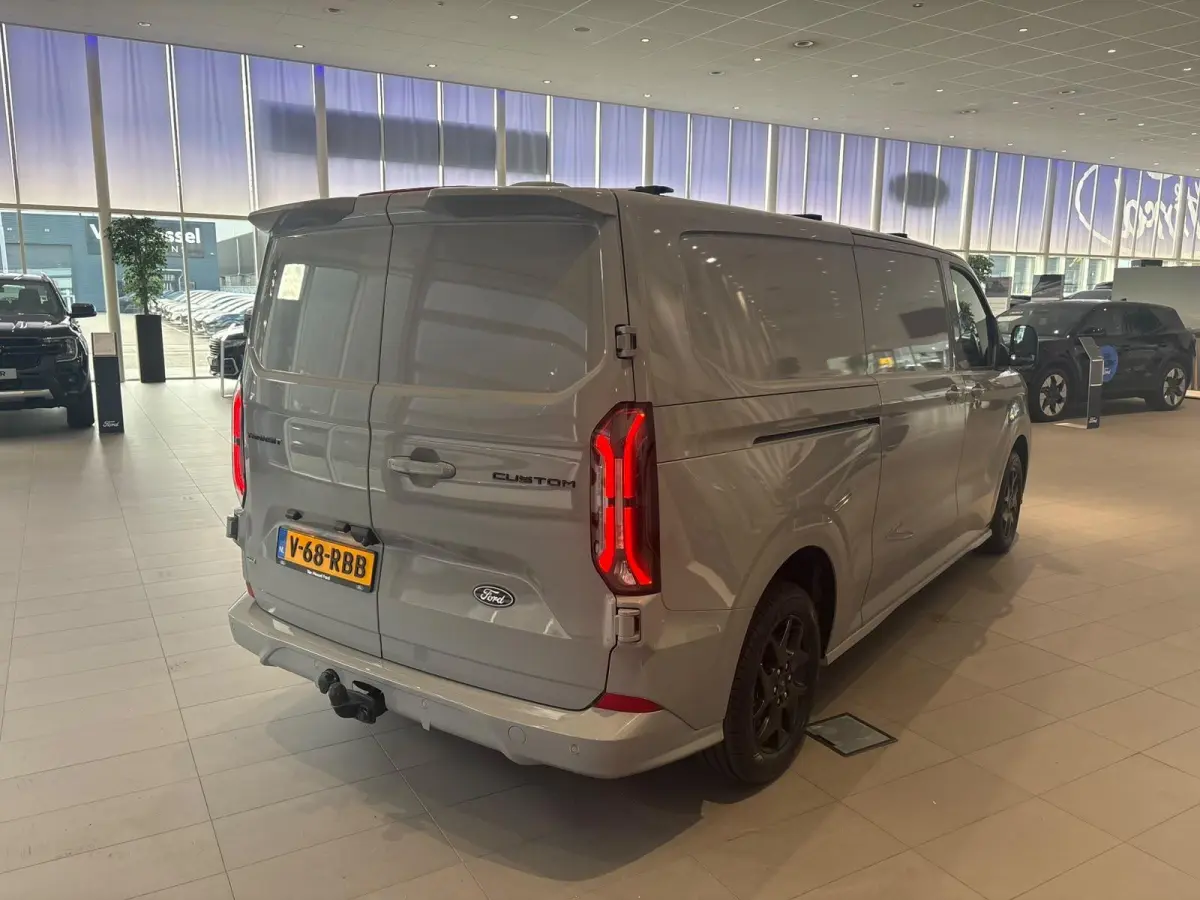 320 2.5 PHEV L2H1 Sport DUBBELE ZIJ-SCHUIFDEUR | 360 CAMERA | DODDE HOEK HERKENING | INKLAPBARE IMPERIAAL | APPLE CARPLAY | TREKHAAK